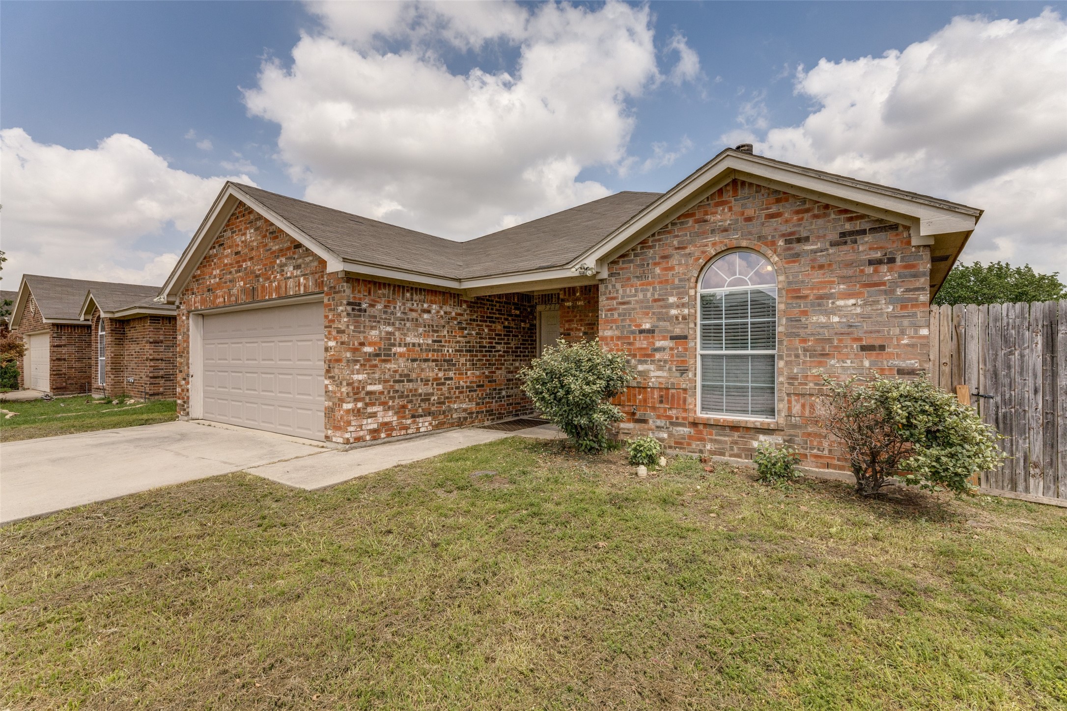 5217 Sioux Creek Lane Fort Worth TX 76244