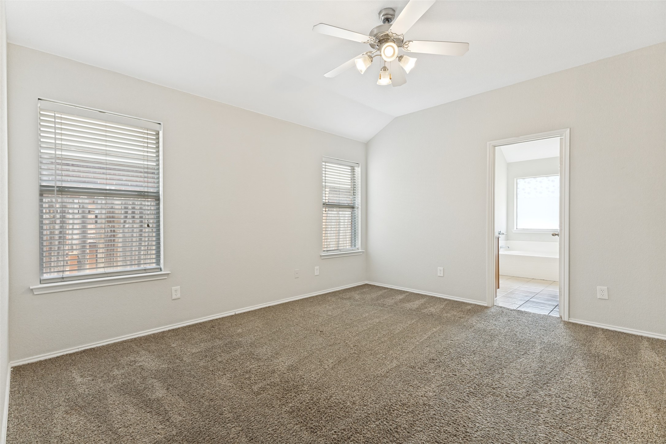5217 Sioux Creek Lane Fort Worth TX 76244