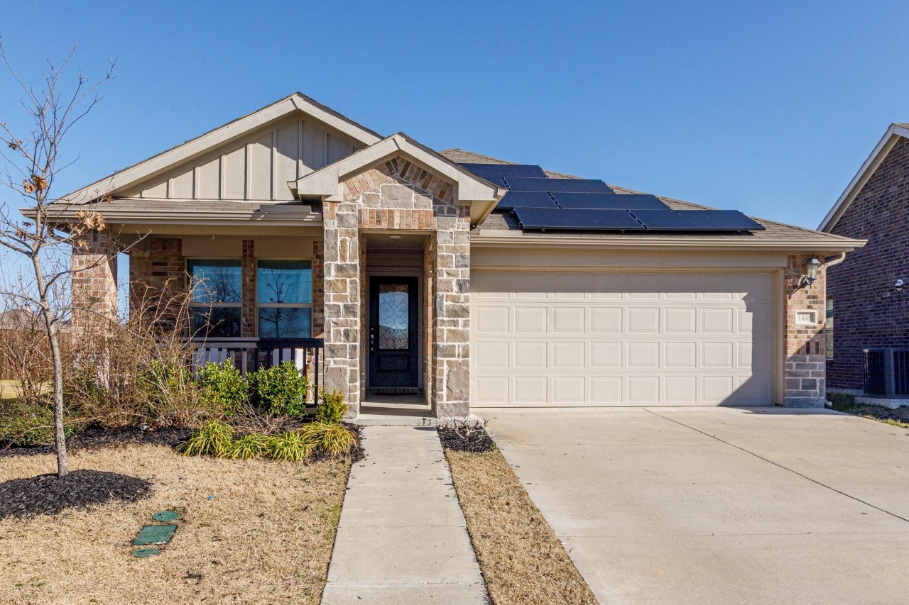 1448 Black Canyon Avenue Royse City TX 75189