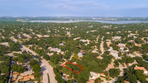6606 Yosemite Lane Dallas TX 75214