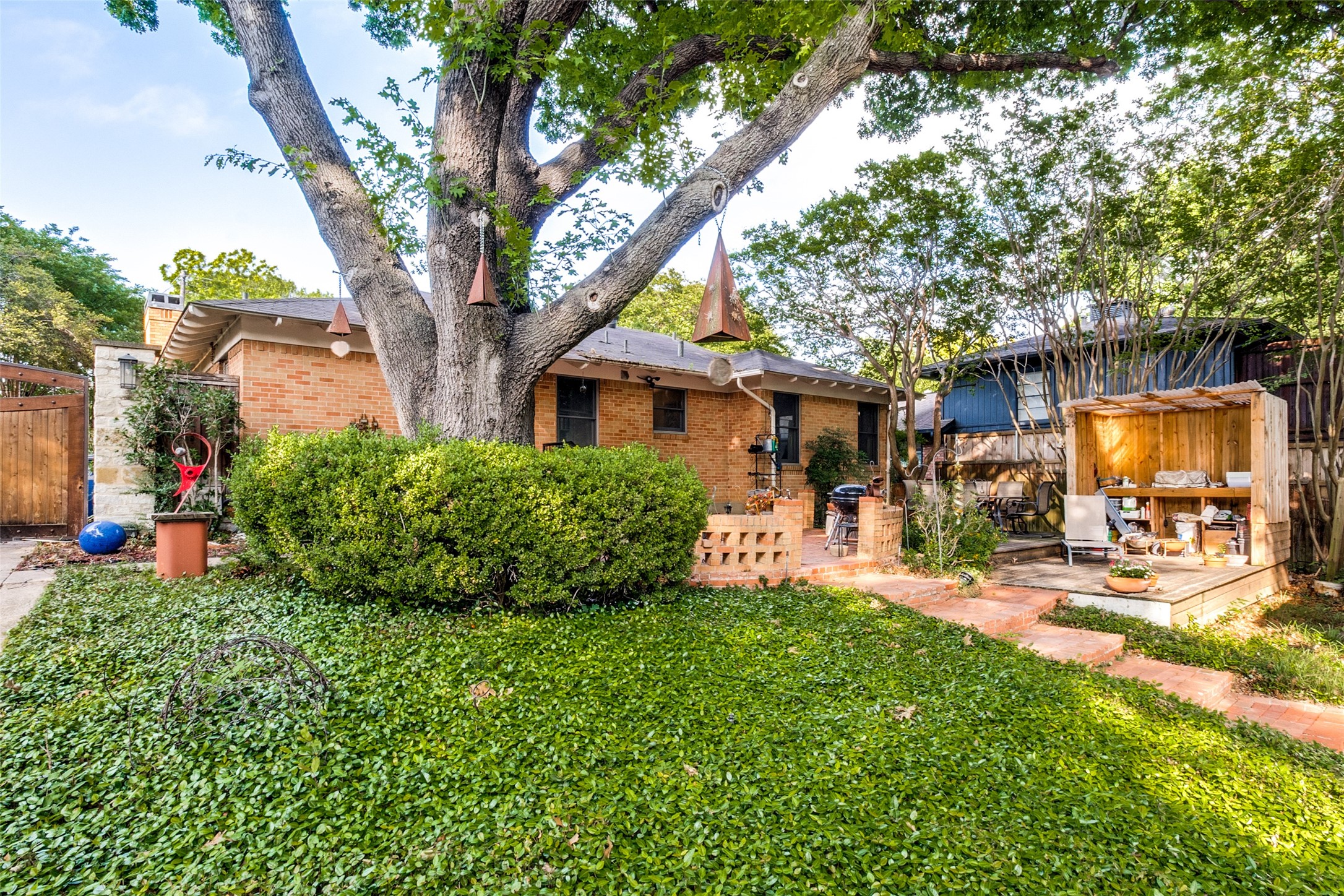 6606 Yosemite Lane Dallas TX 75214
