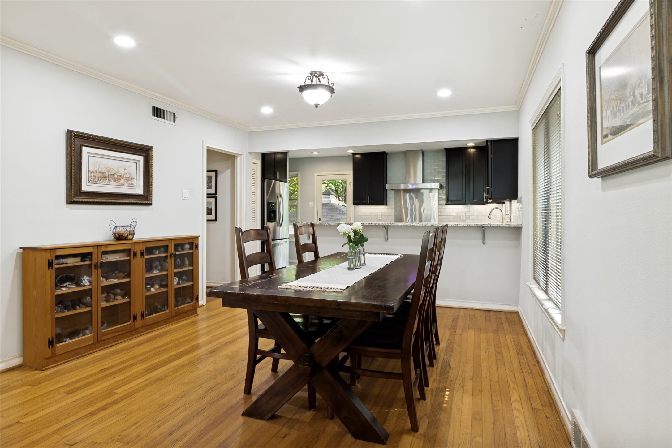 6606 Yosemite Lane Dallas TX 75214