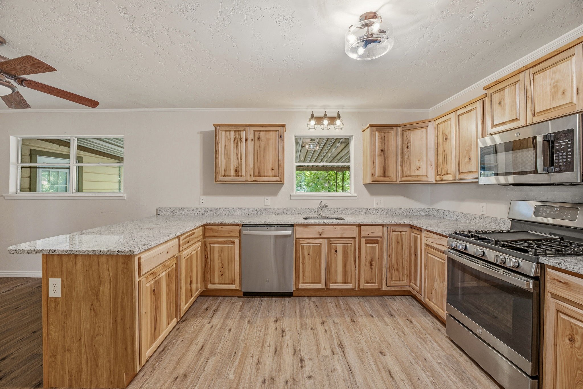 1571 W Ash Street Stephenville TX 76401