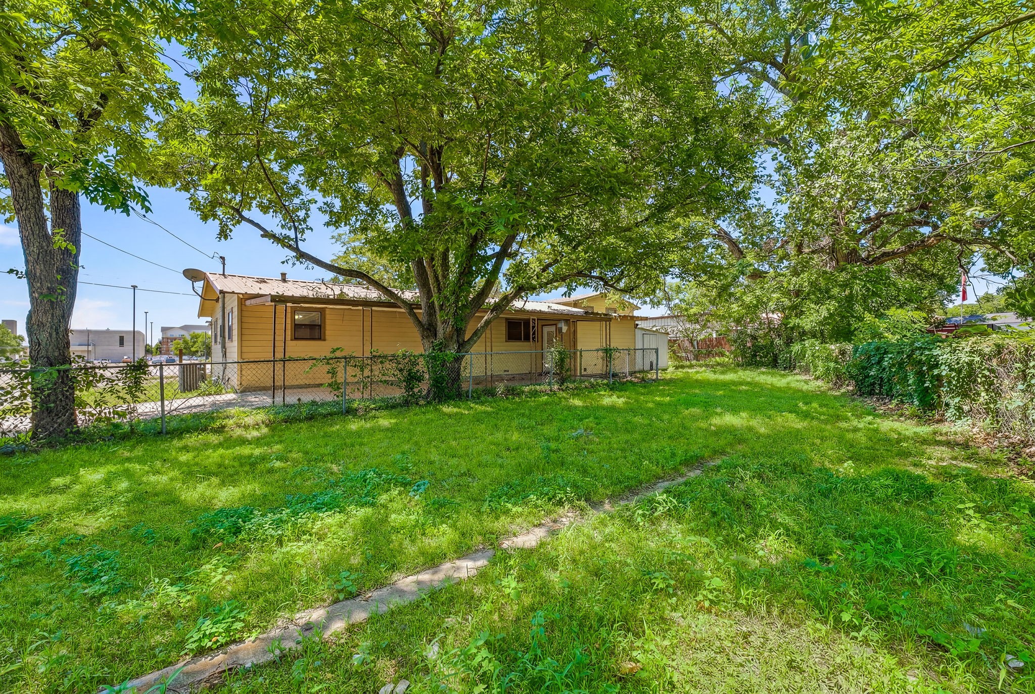 1571 W Ash Street Stephenville TX 76401