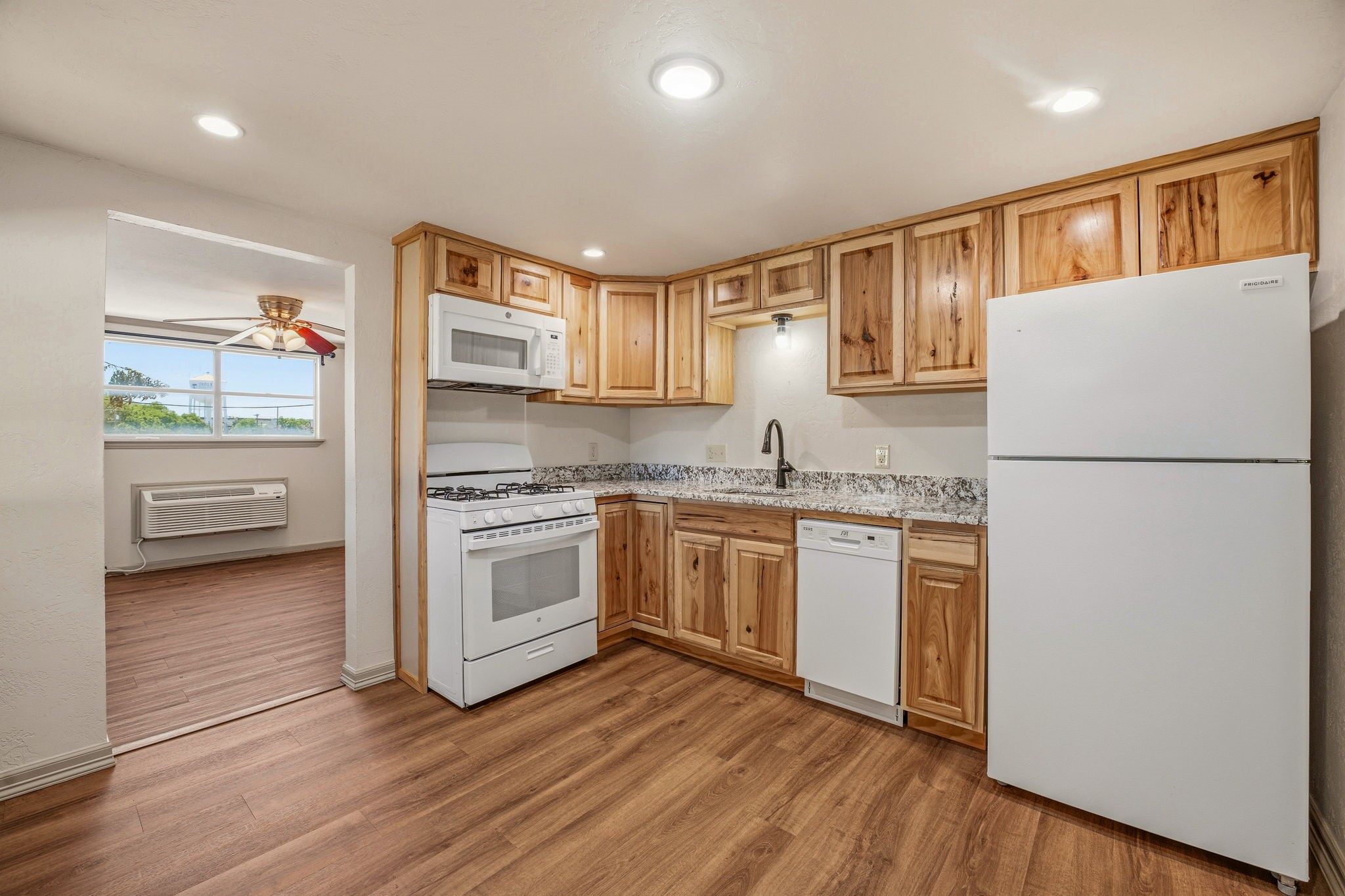 1571 W Ash Street Stephenville TX 76401