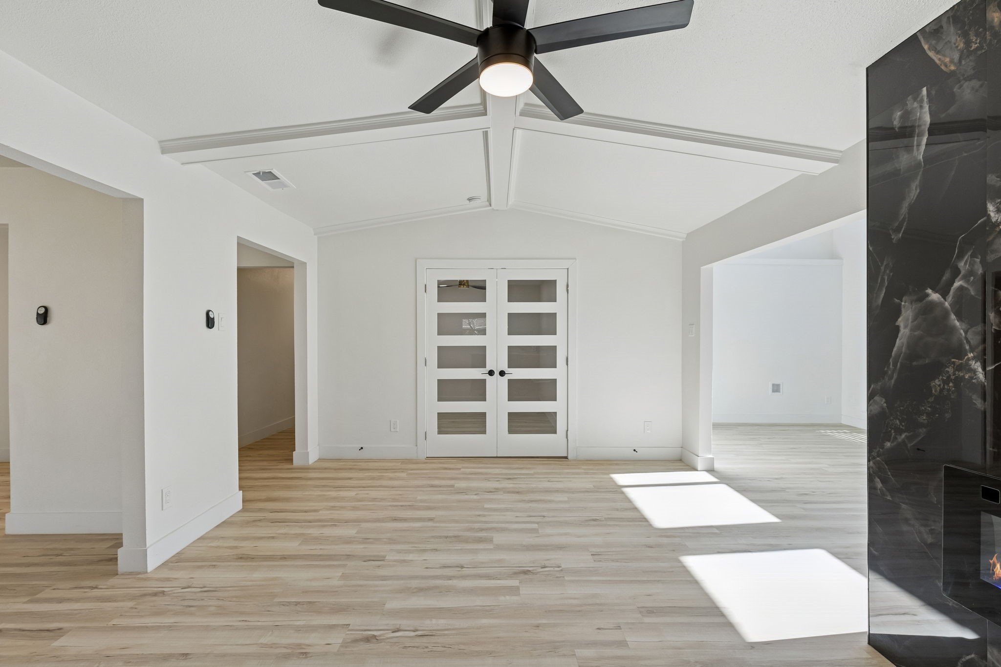 2824 Reedcroft Drive Farmers Branch TX 75234