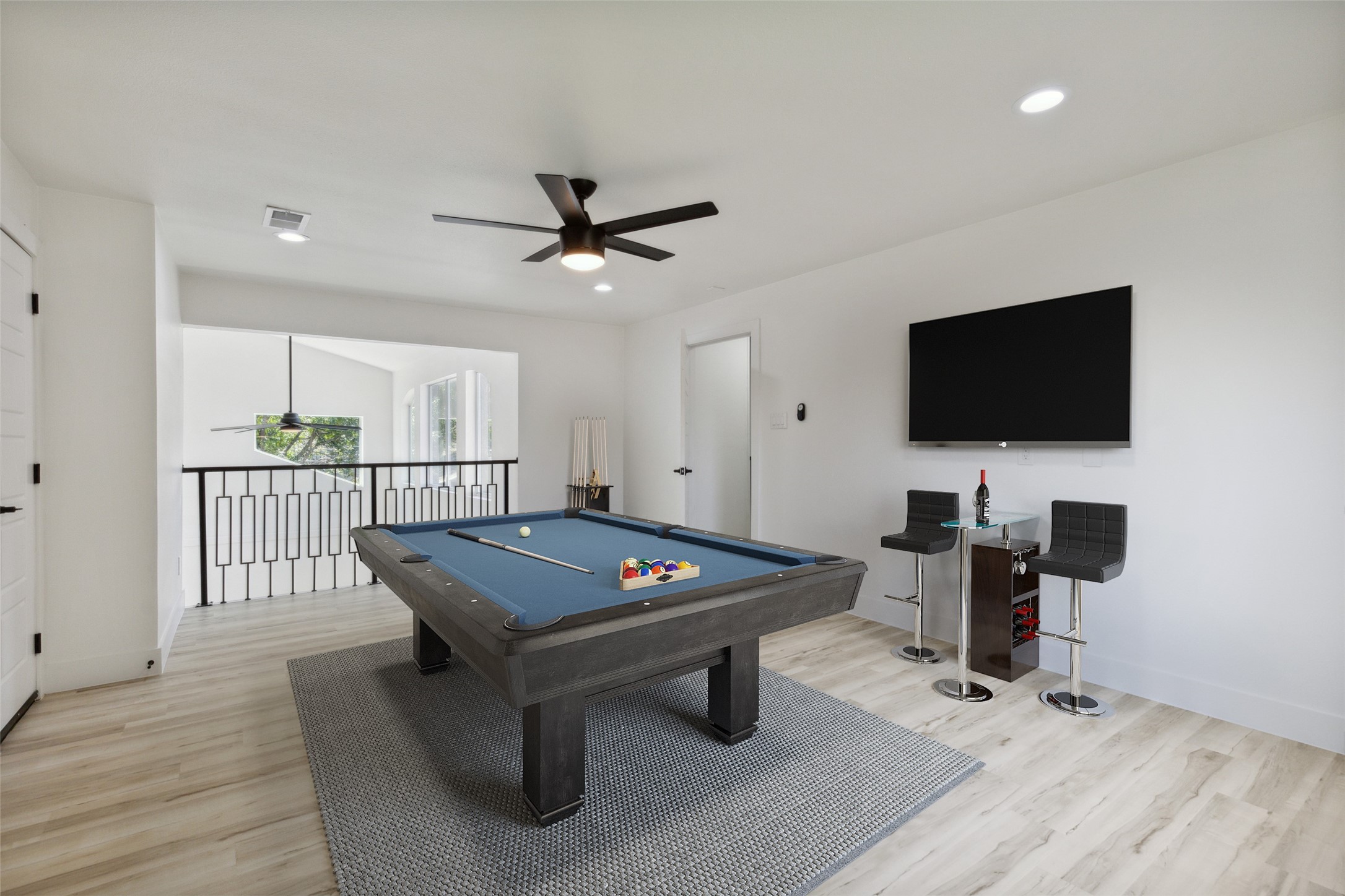 2824 Reedcroft Drive Farmers Branch TX 75234