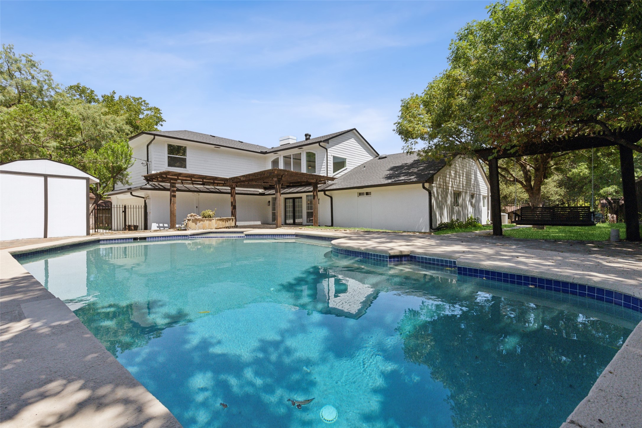 2824 Reedcroft Drive Farmers Branch TX 75234