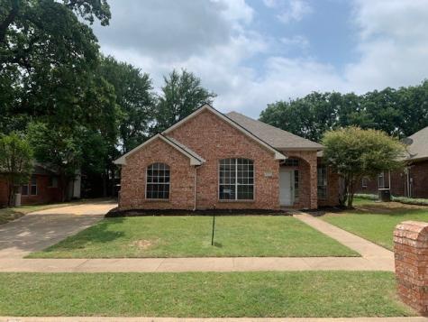 2211 Yellowstone Lane Corinth TX 76210