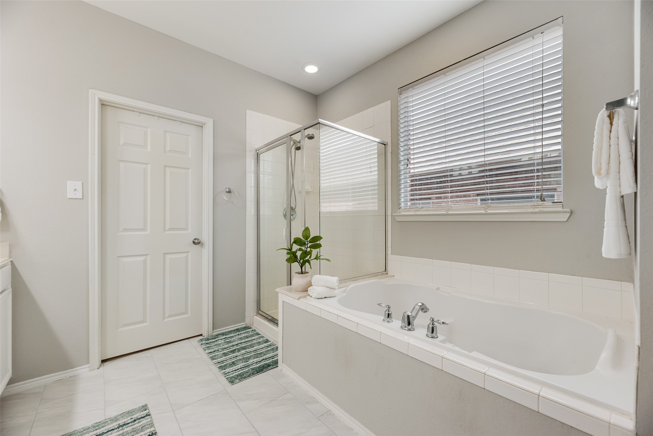 2713 Elmwood Court Mckinney TX 75071