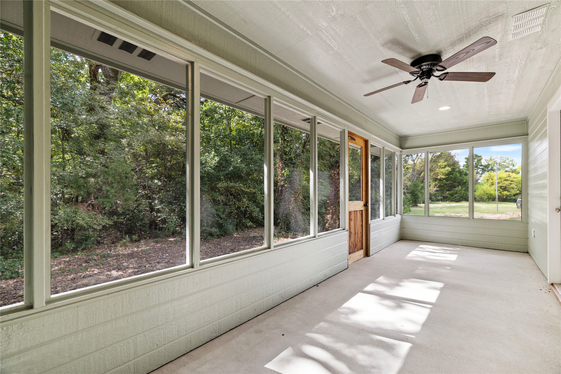 5580 County Road 3704 Athens TX 75752