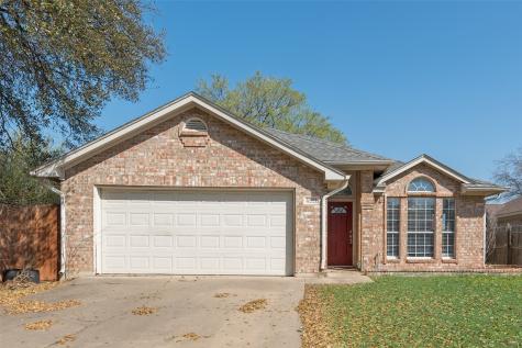4221 Goodnight Circle Haltom City TX 76137