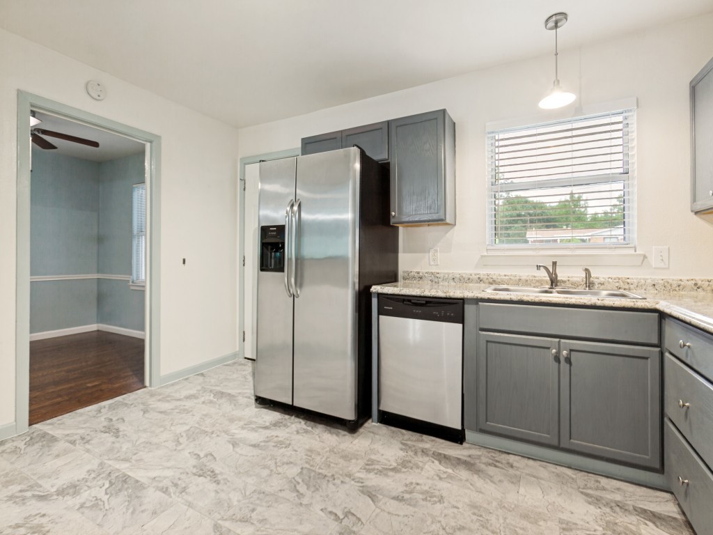 3319 Mayhew Drive Dallas TX 75228
