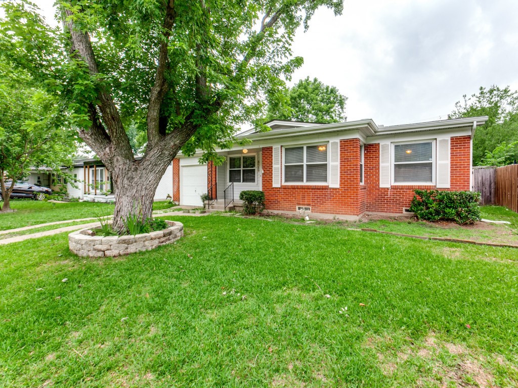 3319 Mayhew Drive Dallas TX 75228