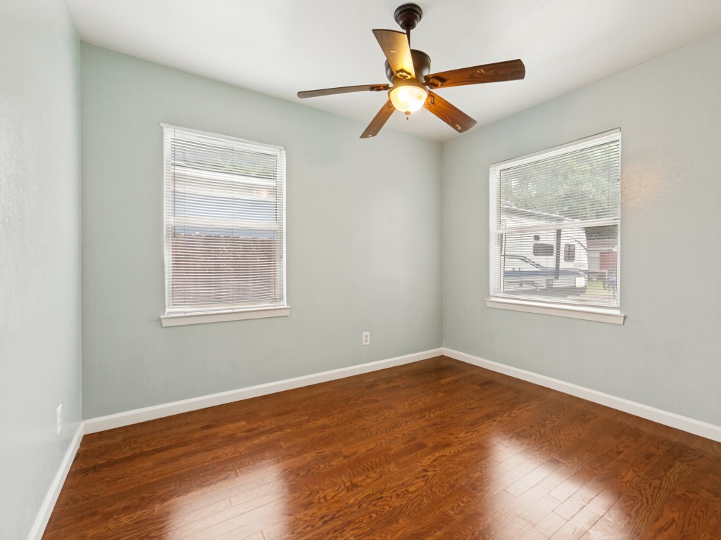 3319 Mayhew Drive Dallas TX 75228