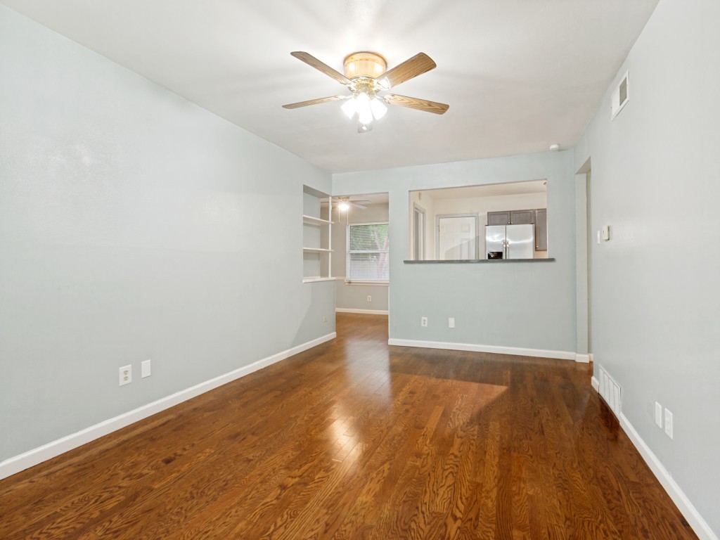 3319 Mayhew Drive Dallas TX 75228