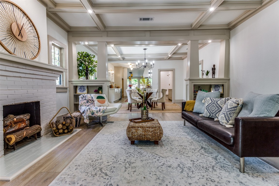 2109 Fairmount Avenue Fort Worth TX 76110
