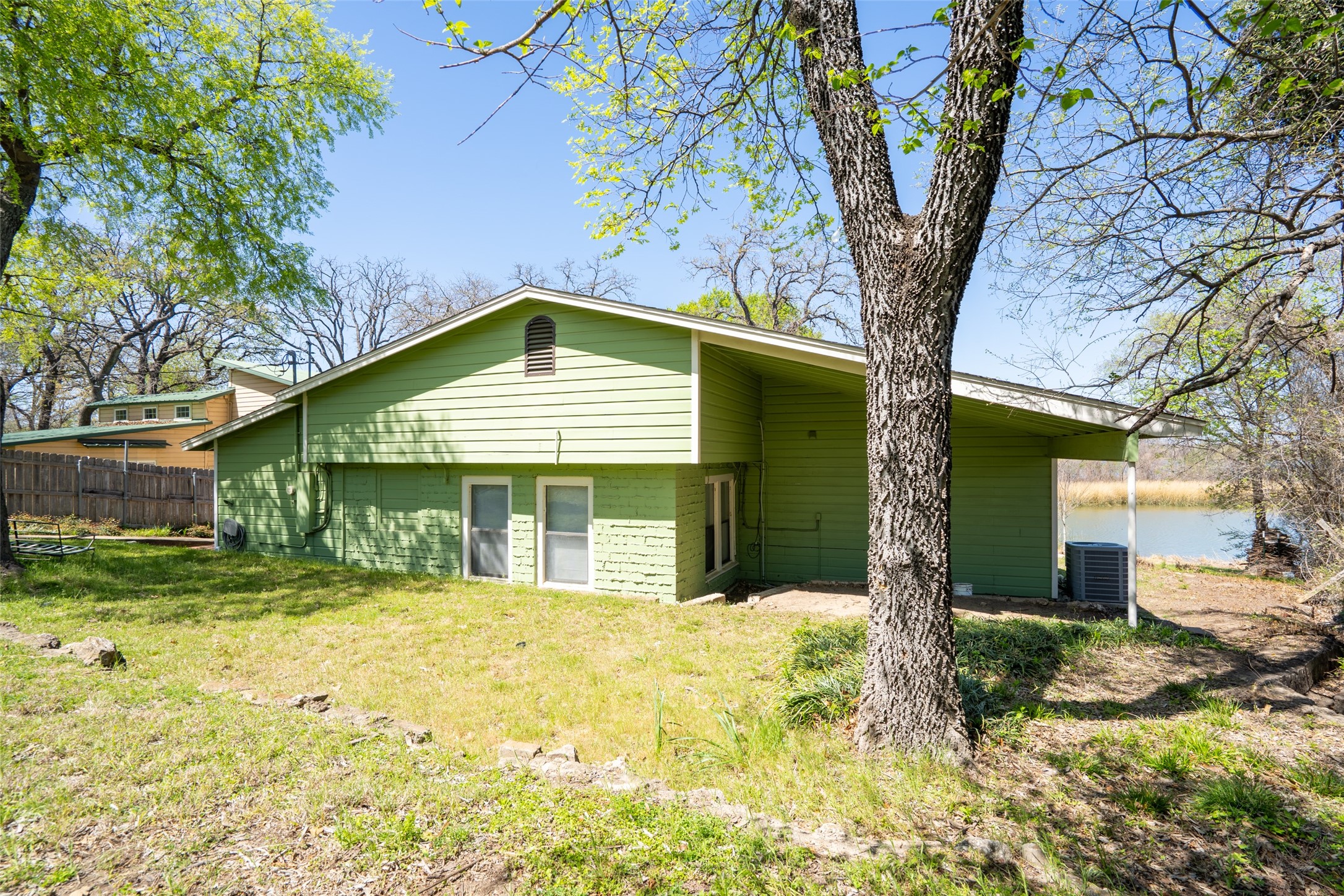 9520 Heron Drive Fort Worth TX 76108