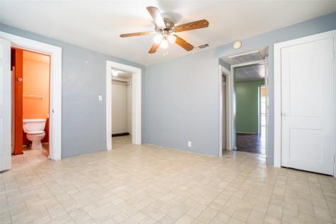 9520 Heron Drive Fort Worth TX 76108