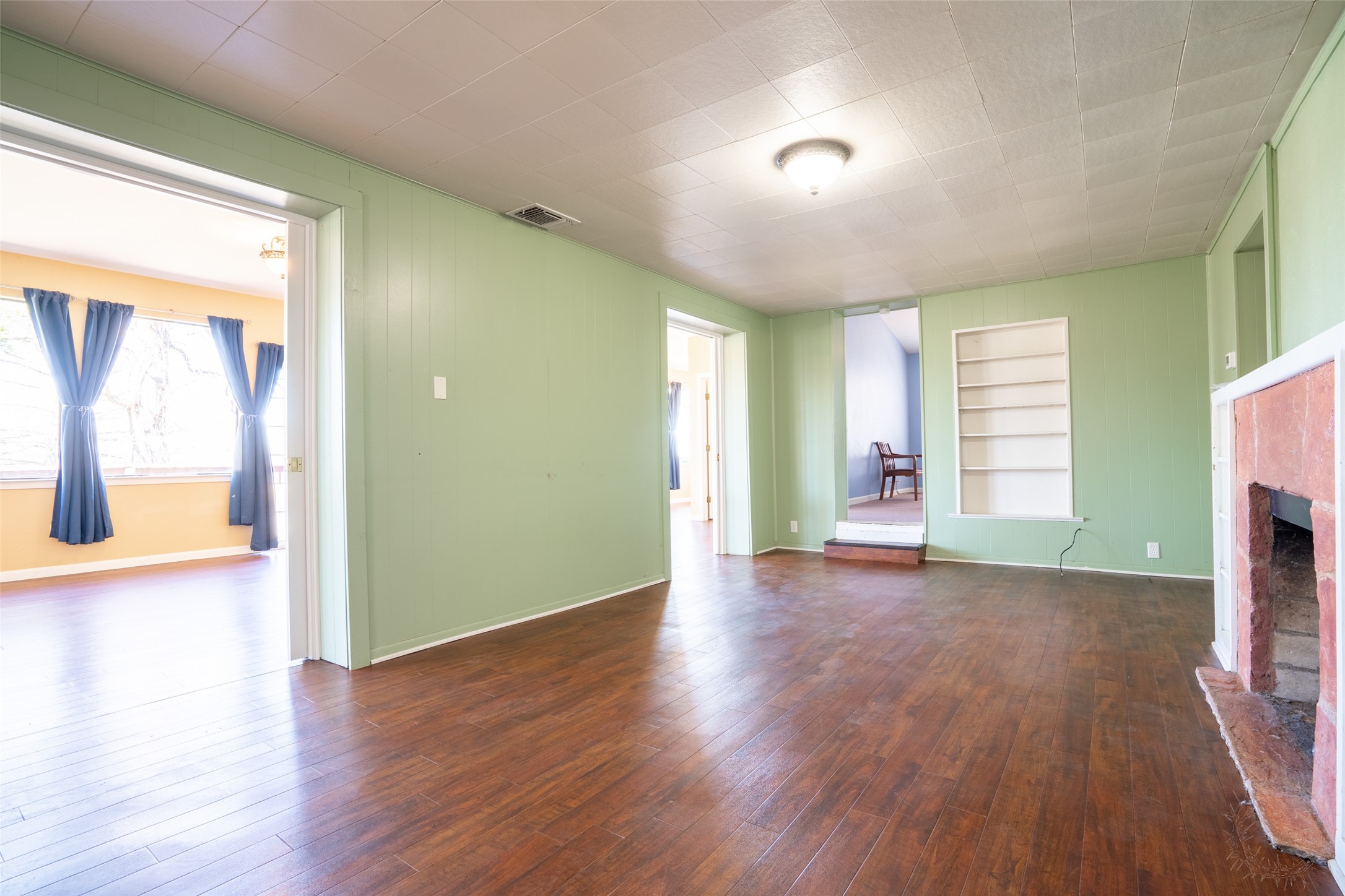 9520 Heron Drive Fort Worth TX 76108