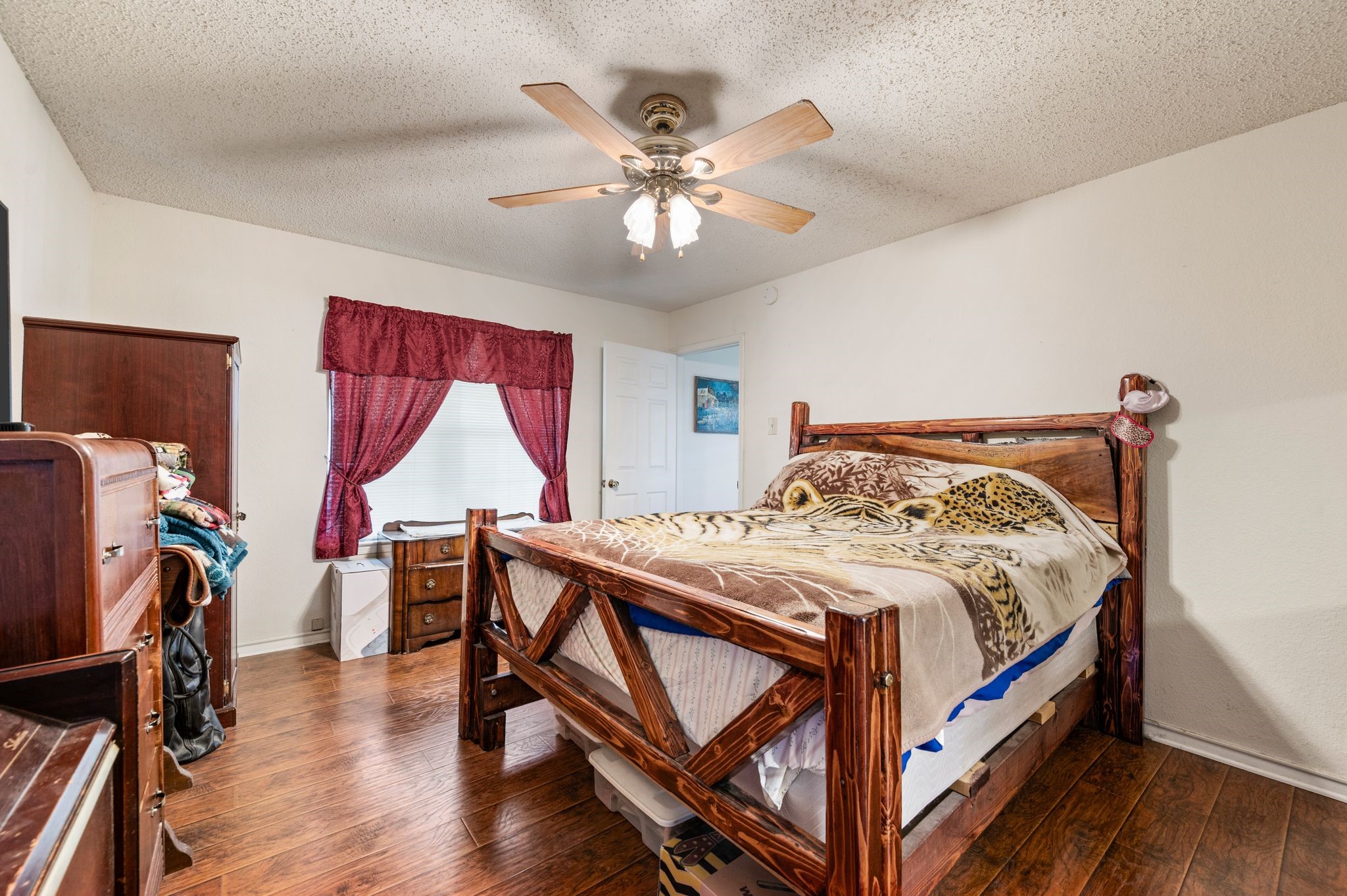 266 Old Chisholm Trail Rhome TX 76078