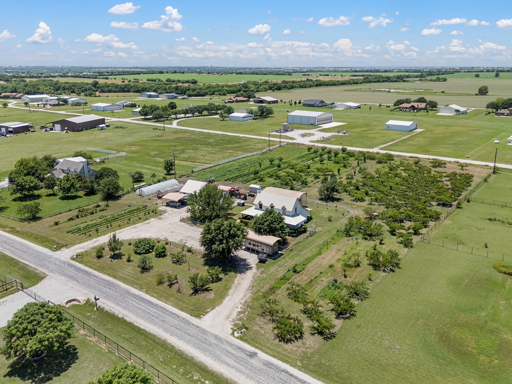 266 Old Chisholm Trail Rhome TX 76078
