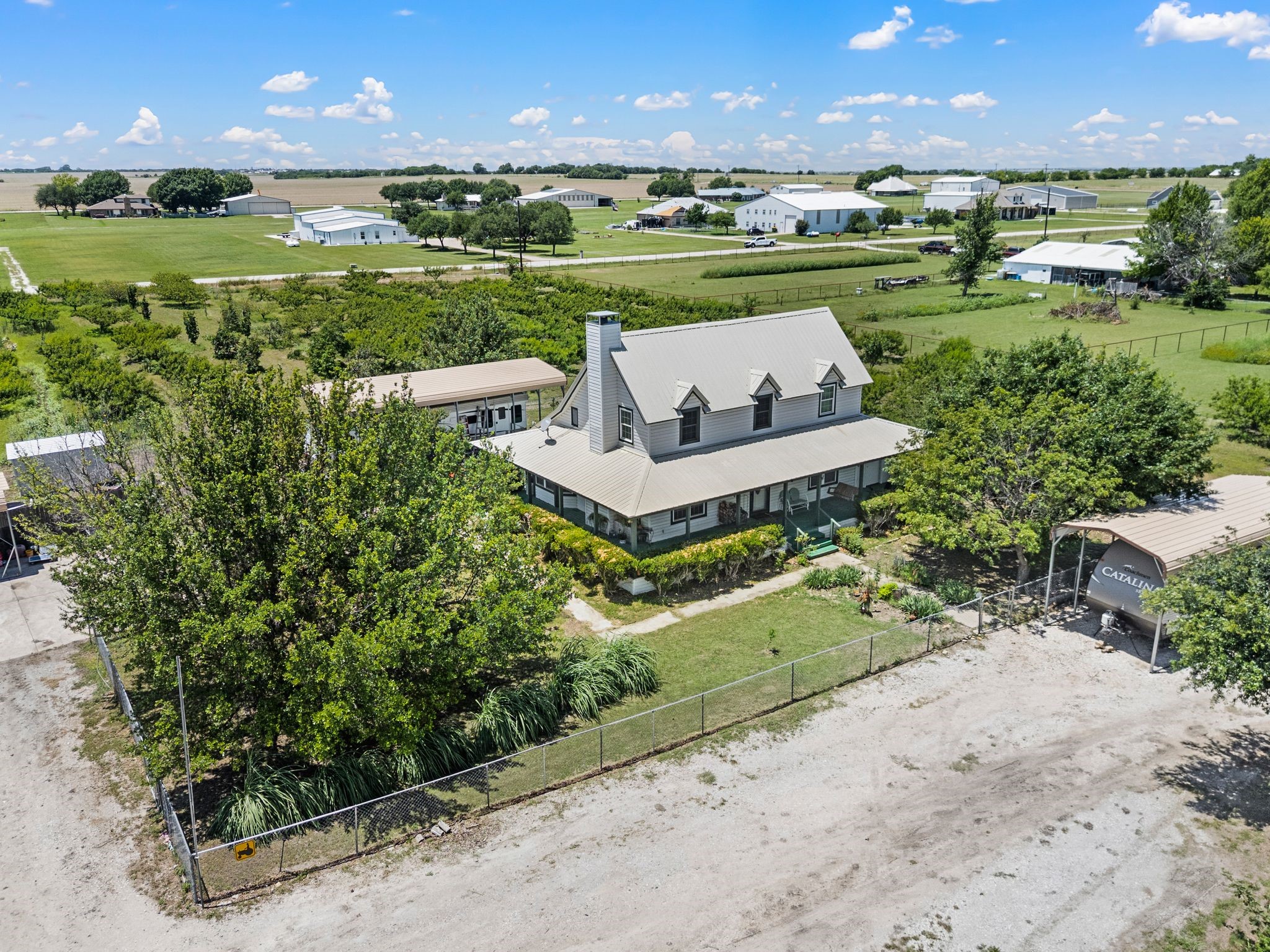 266 Old Chisholm Trail Rhome TX 76078