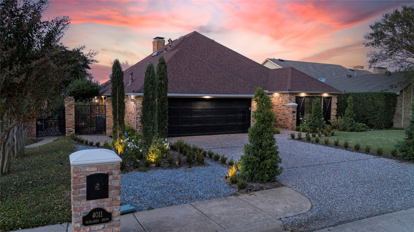 4011 Fairlakes Drive Dallas TX 75228