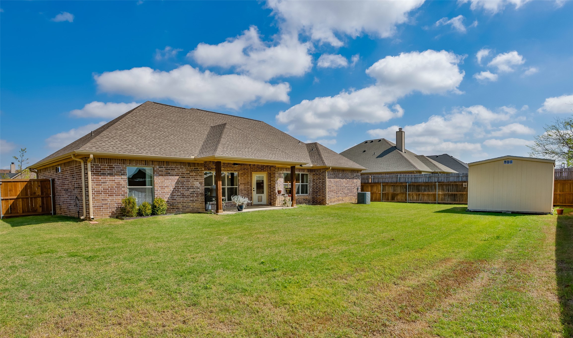700 Mary Lee Lane Collinsville TX 76233