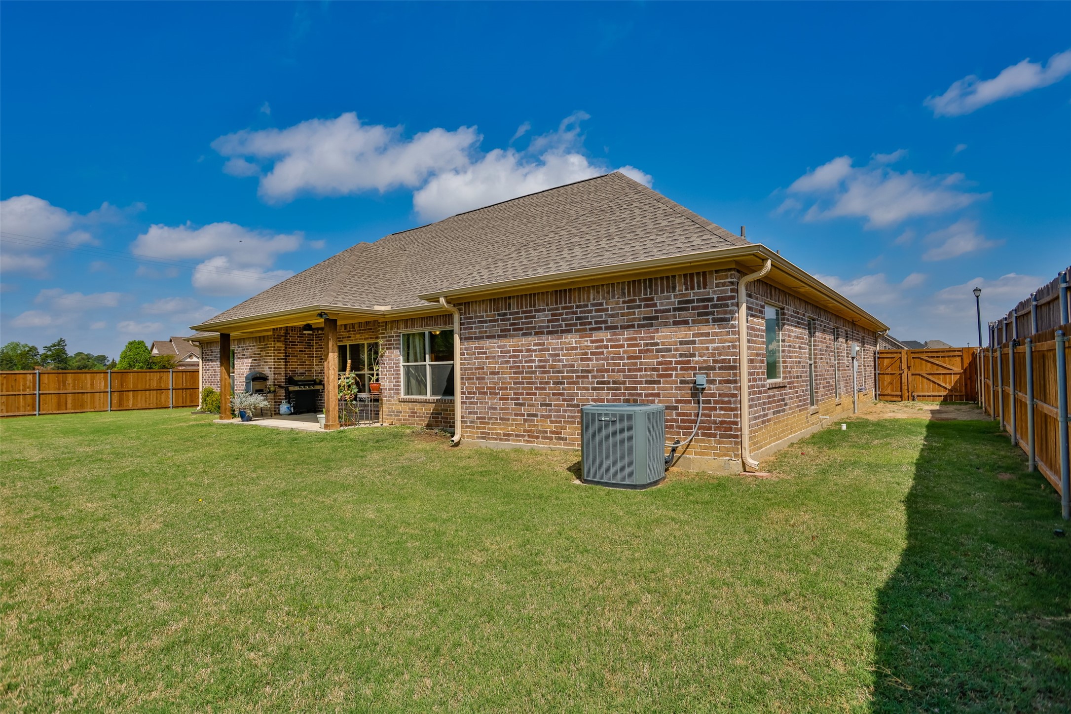 700 Mary Lee Lane Collinsville TX 76233
