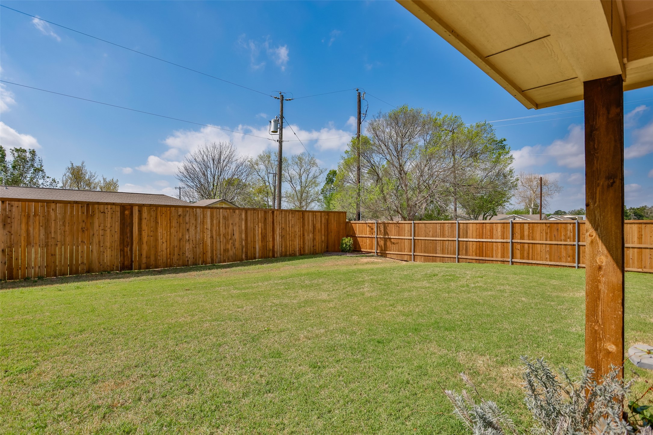 700 Mary Lee Lane Collinsville TX 76233