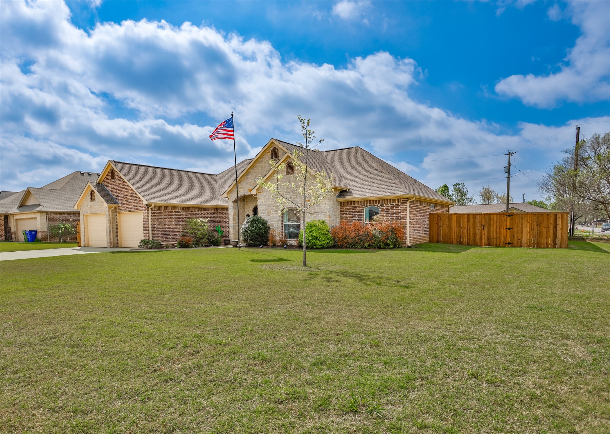 700 Mary Lee Lane Collinsville TX 76233