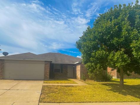1451 Queen Annes Drive Burleson TX 76028