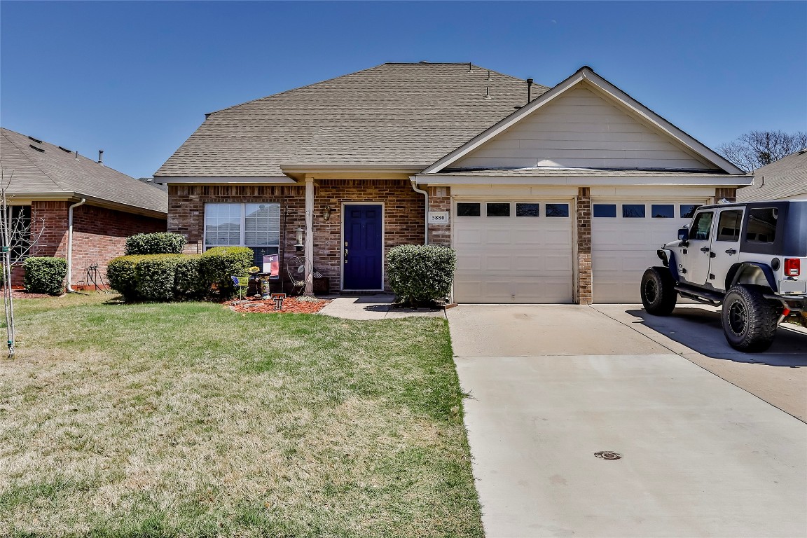5880 Crestview Drive Grand Prairie TX 75052