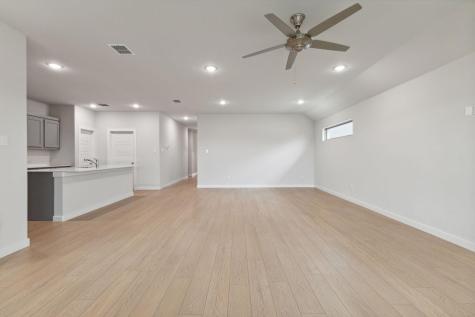 809 Tidal Drive Princeton TX 75071