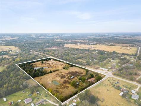 195 County Road 852 Donie TX 75838