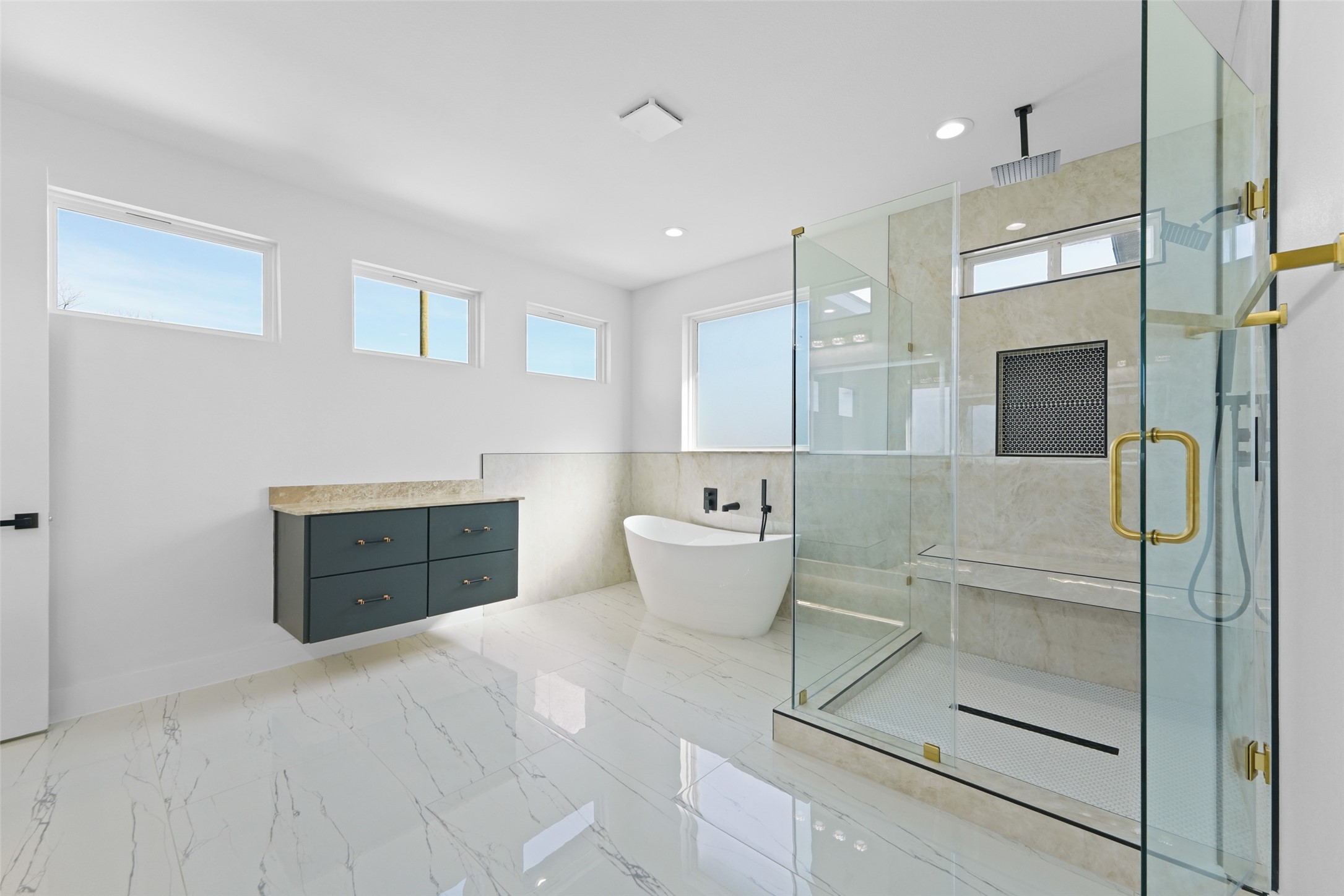 703 Buckalew Street Dallas TX 75208