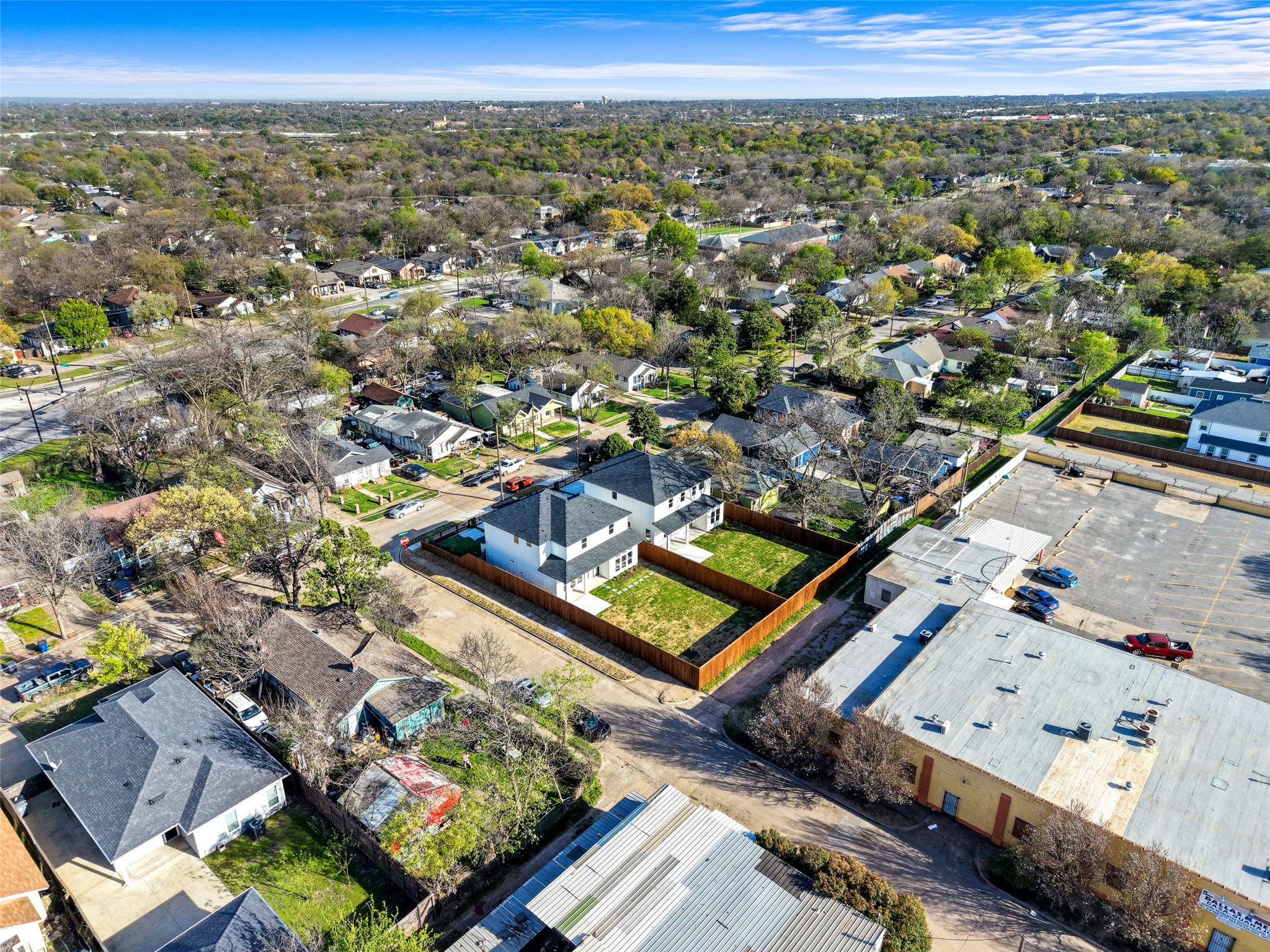 703 Buckalew Street Dallas TX 75208