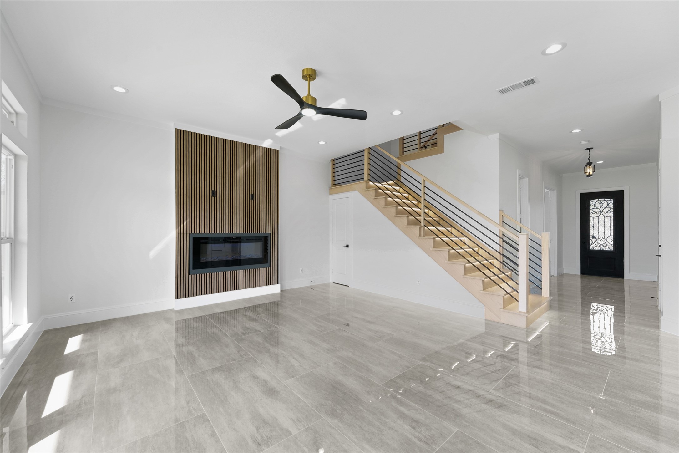 703 Buckalew Street Dallas TX 75208