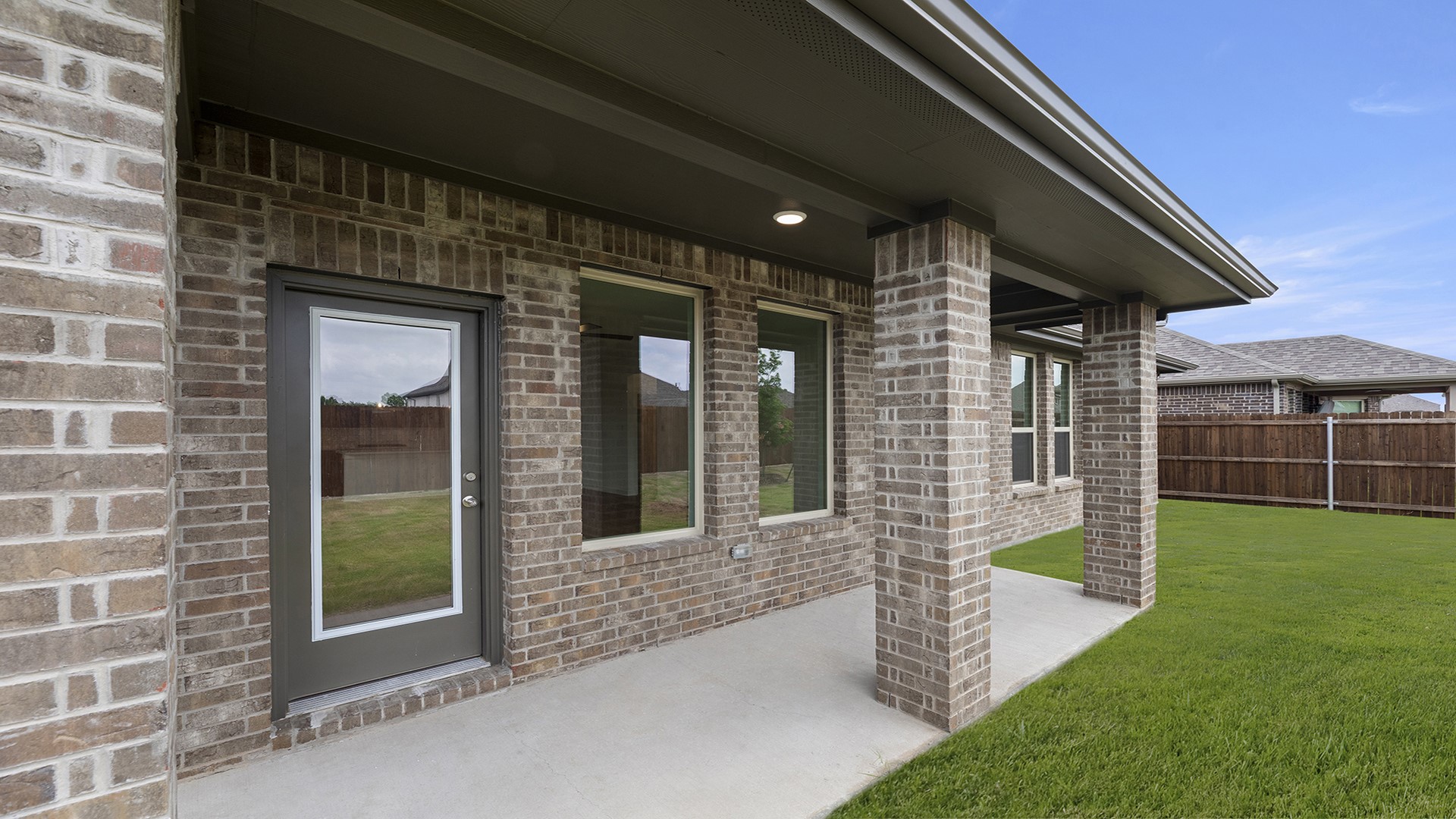 708 Tawny Turn Lavon TX 75166