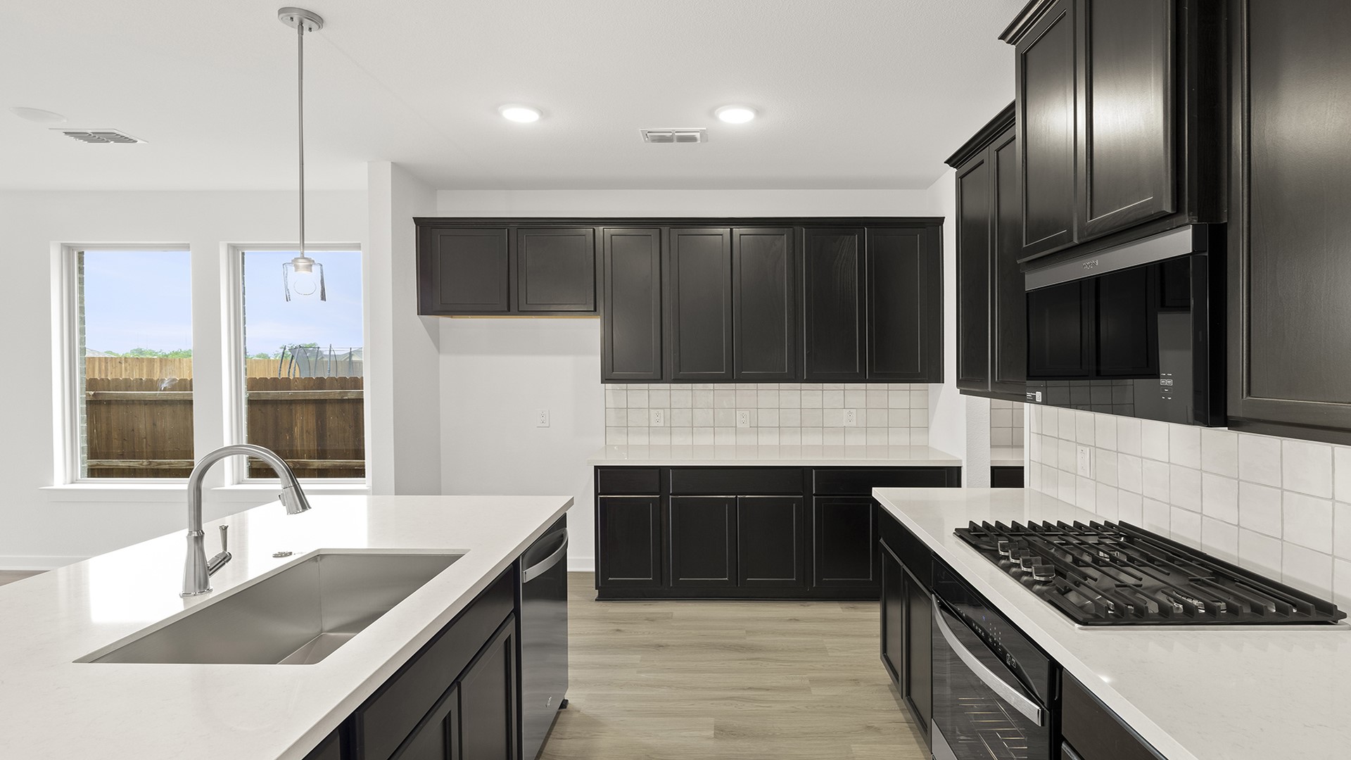 708 Tawny Turn Lavon TX 75166