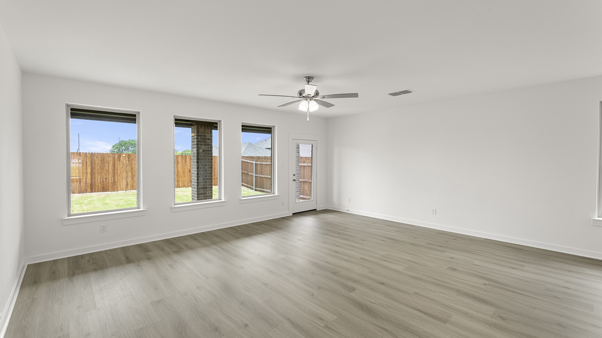 708 Tawny Turn Lavon TX 75166