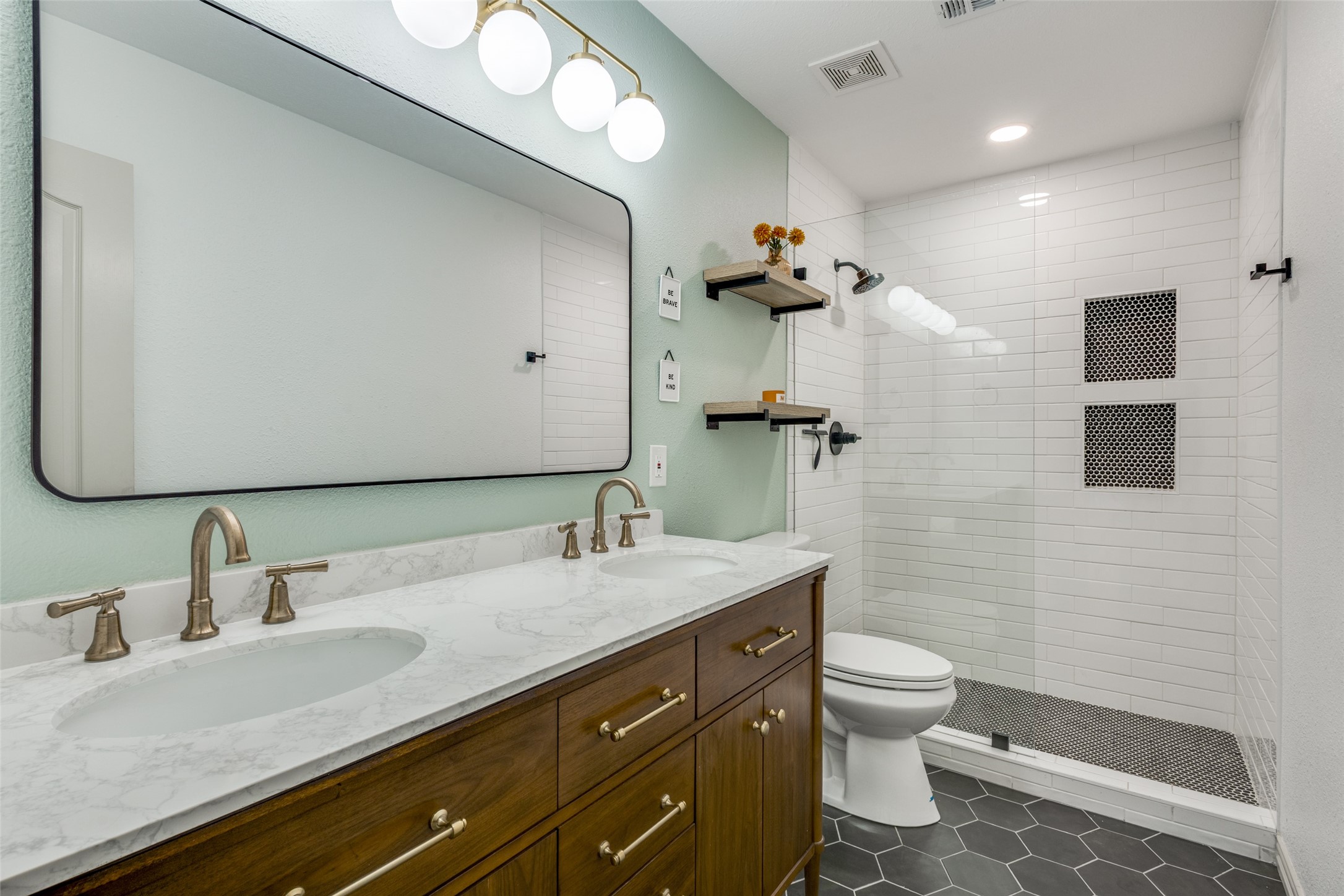 897 Cypress Point Drive Gunter TX 75058