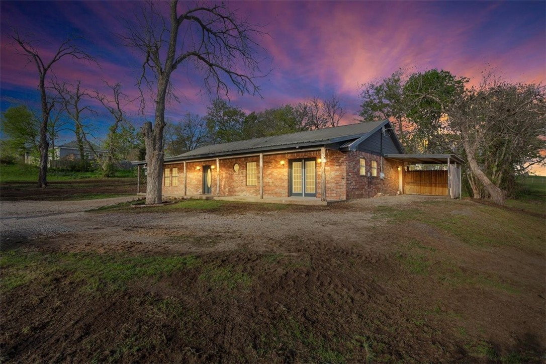 604 Avenue F Moody TX 76557