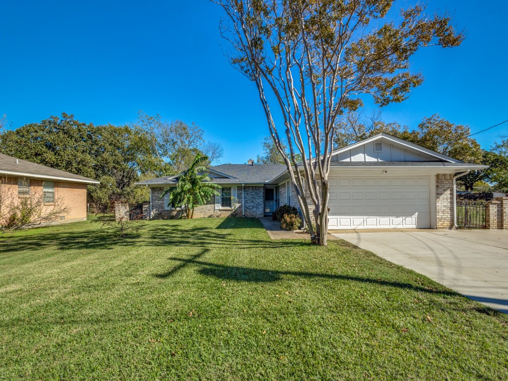 1923 Leslie Street Denton TX 76205