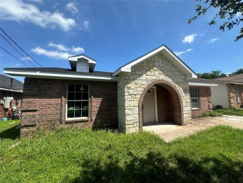 6107 Elam Road Dallas TX 75217