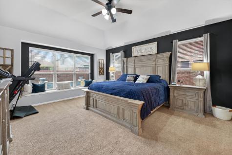 2760 Explorador Grand Prairie TX 75054