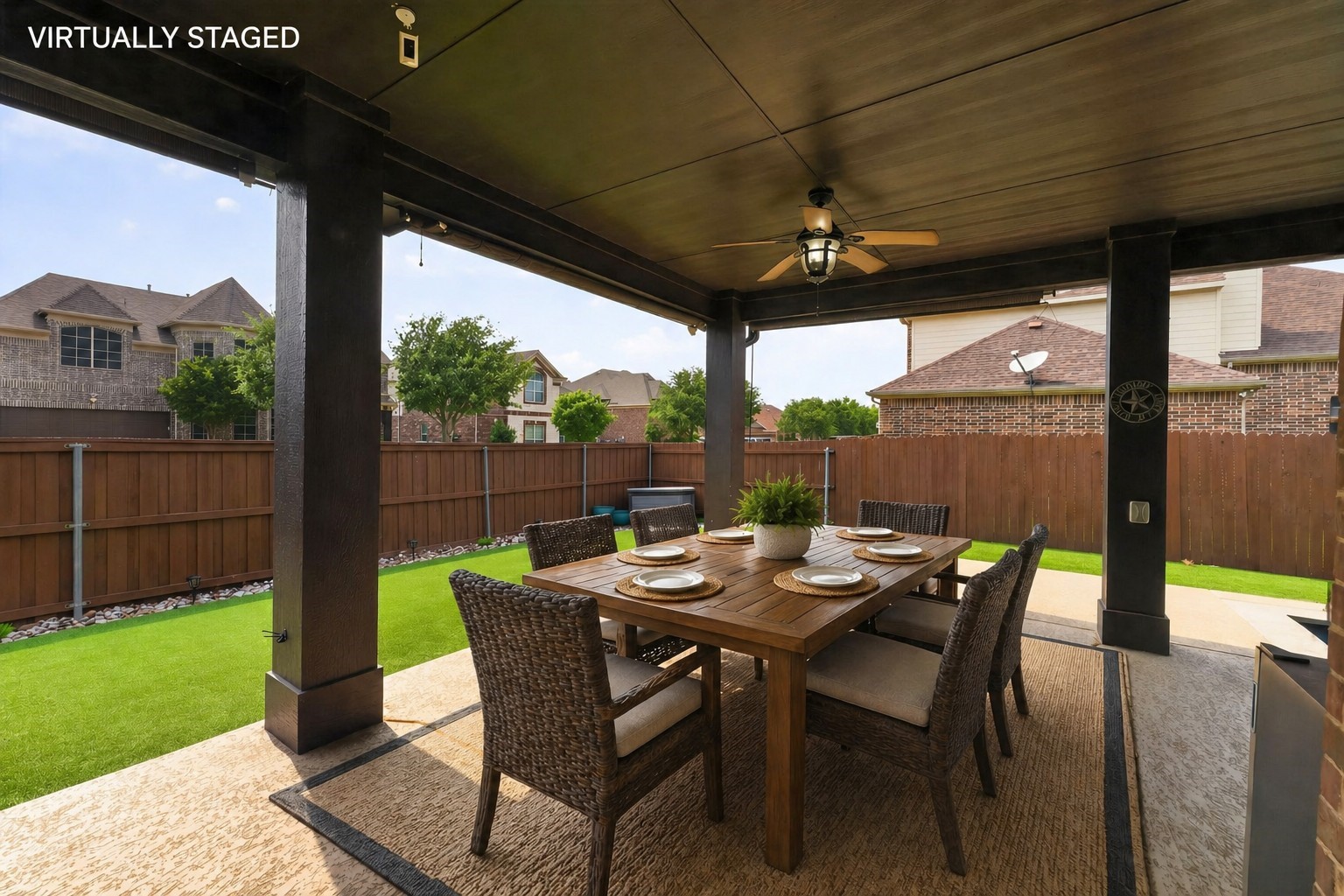 2760 Explorador Grand Prairie TX 75054
