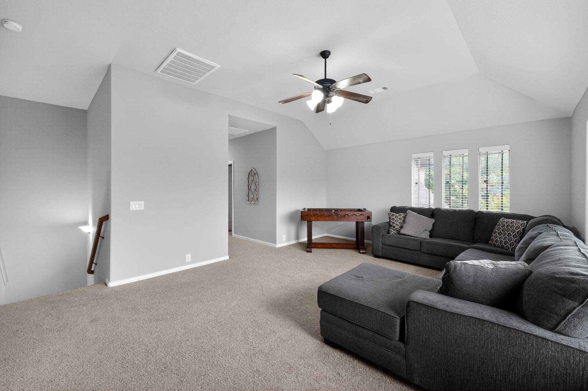 2760 Explorador Grand Prairie TX 75054