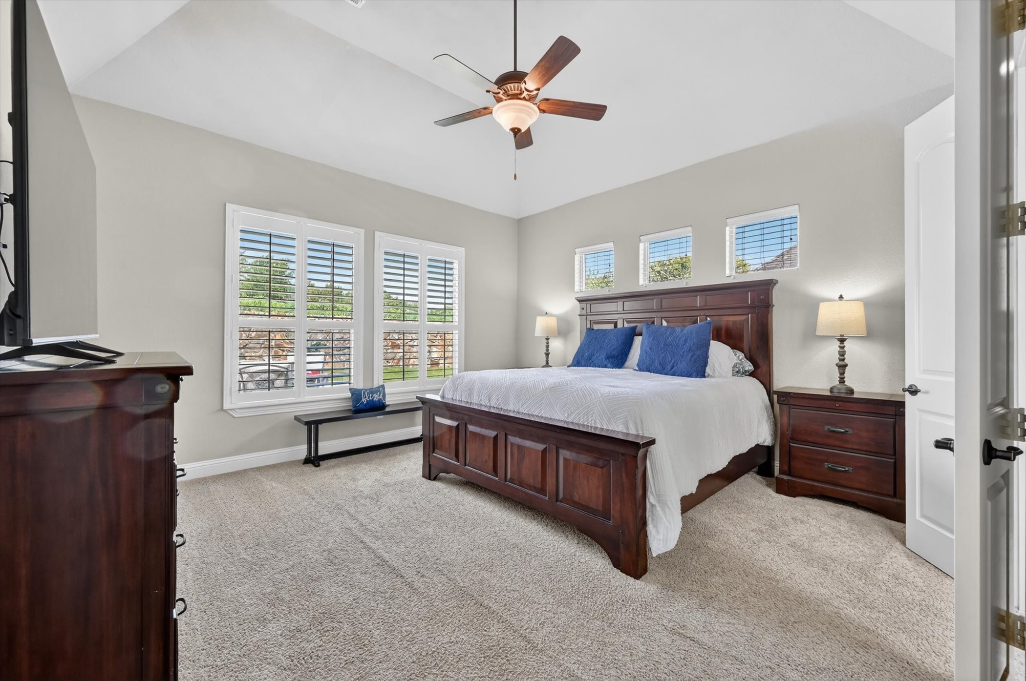 4500 Knoll Ridge Drive Fort Worth TX 76008